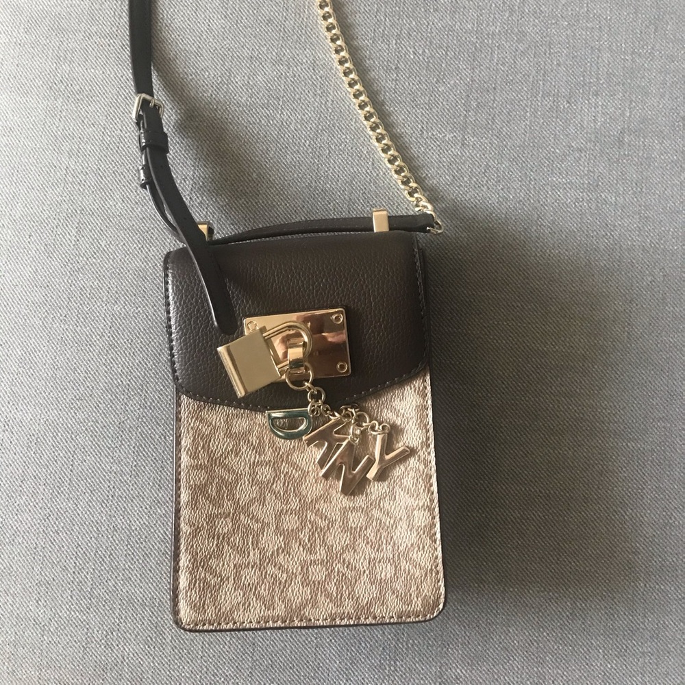 Elissa northsouth leather crossbody dkny